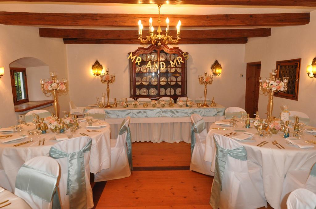Privatunterkunft Im Schloss Aufhausen
